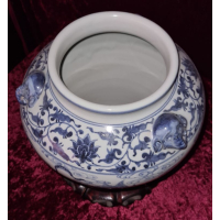 Chinese vaas met onderzetter