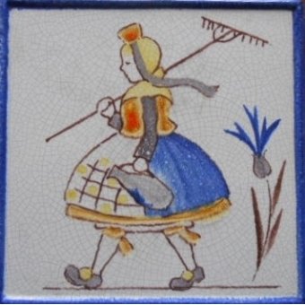 Leuk tegeltje Vrouwtje met hark