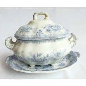 Antieke soepterrine Foley Potterie J.T.W. 1840-1860